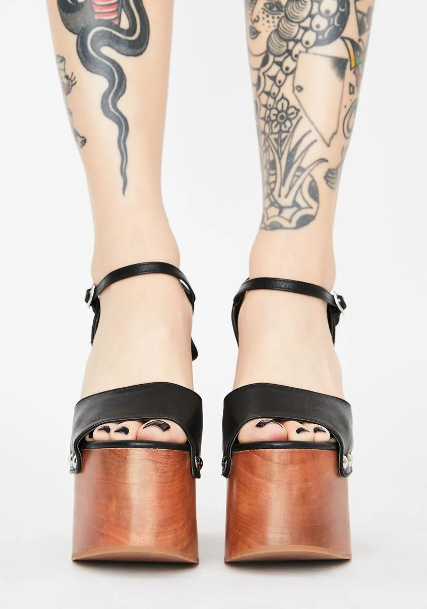 Camp Tramp Wooden Heels