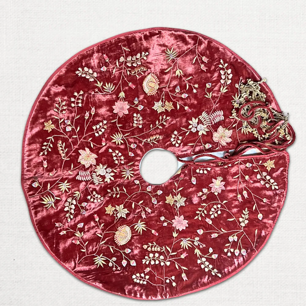 Madame Bovary Embroidered Silk Velvet Holiday 30" Tree Skirt in Wine